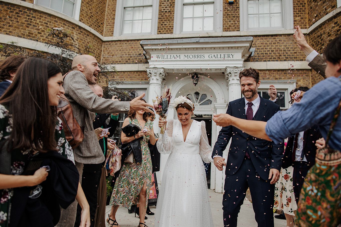 LONDON & HERTFORDSHIRE WEDDING PHOTOGRAPHER...